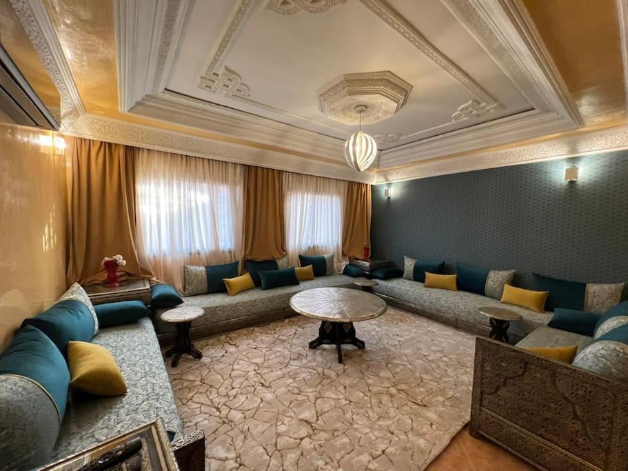 Superbe Appartement Avec Parking Gratuit Marrakesh Exterior photo